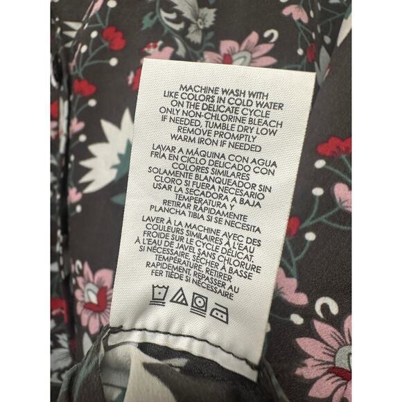 Cabi Size Small Button Front Henley Blouse Floral Print Work Gray Red Office - Picture 8 of 11